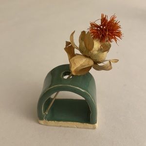 Bud vase